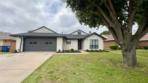 Exterior - 6601 Dewitt Rd, Sachse, TX 75048 photo 2 of 8