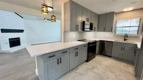 Kitchen - 6601 Dewitt Rd, Sachse, TX 75048 photo 2 of 2