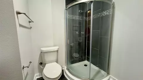 Bath - 6601 Dewitt Rd, Sachse, TX 75048 photo 7 of 8