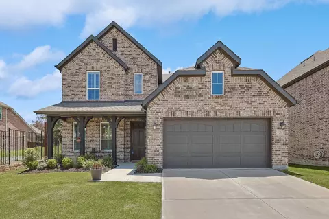 9208 Armadillo Trl, North Richland Hills, TX 76182