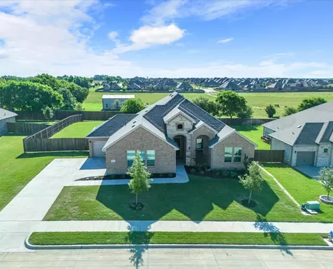 5430 Briana Dr, Midlothian, TX 76065