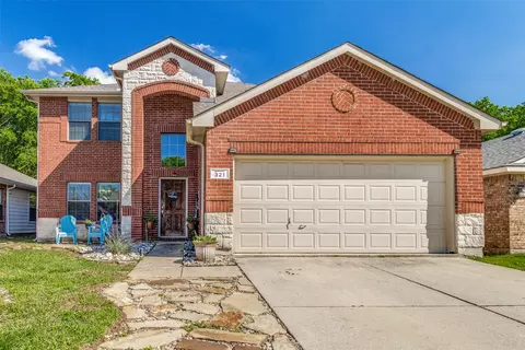 321 Niagara Falls Dr, Anna, TX 75409