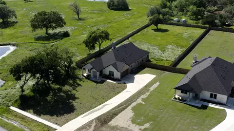 315 Lovers Ln, Terrell, TX 75160 photo 2
