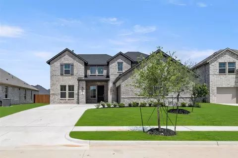 905 Crossvine Dr, Mansfield, TX 76063