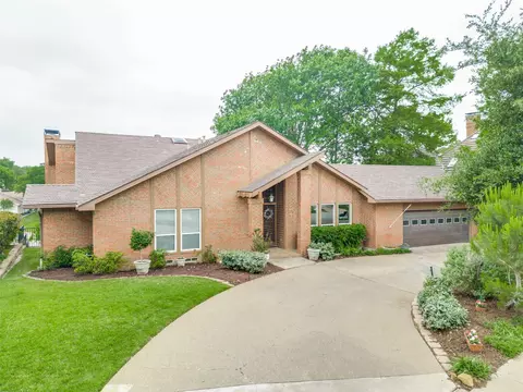 3213 Hidalgo St, Irving, TX 75062