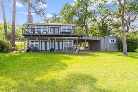 81 Isle Of View Dr, Tool, TX 75143
