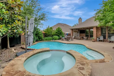 2708 Las Ventanas Trl, Fort Worth, TX 76131