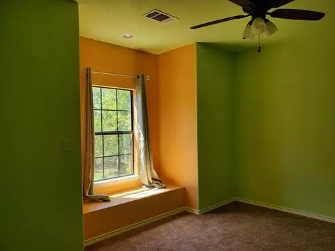 101 Pheasant Run Ct, Sunset, TX 76270 photo 17