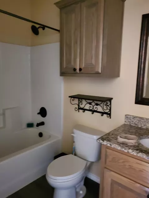 101 Pheasant Run Ct, Sunset, TX 76270 photo 18