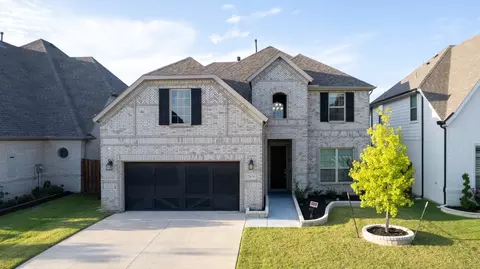 2656 Stadium View Dr, Fort Worth, TX 76118