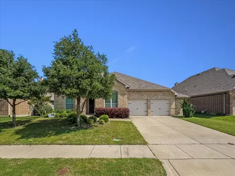 1033 Knoxbridge Rd, Forney, TX 75126