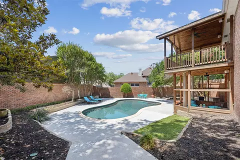 4142 Crossing Ln, Dallas, TX 75220