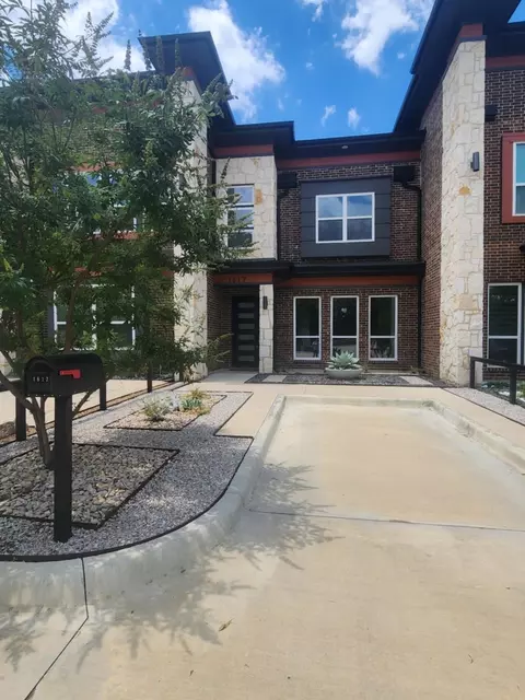 1617 Cleaver St, Waxahachie, TX 75165