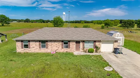 3741 Sundown Rd, Greenville, TX 75402