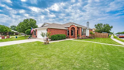 210 Doloris Ct, Celina, TX 75009