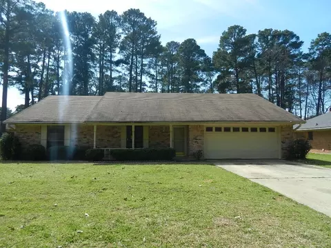 6605 Long Timbers Dr, Shreveport, LA 71119