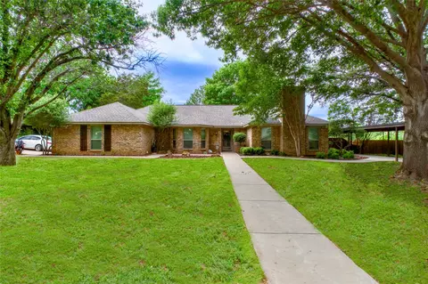 3615 Dalton Dr, Corinth, TX 76208