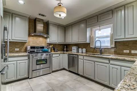 Kitchen - 7026 Casa Loma Ave, Dallas, TX 75214 photo 1 of 3
