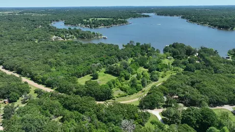 6958 Double Bridge Rd, Mabank, TX 75156