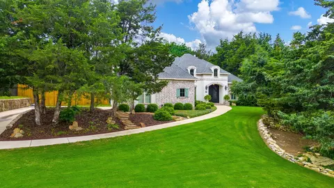 217 Hidden Meadow Cir, Midlothian, TX 76065