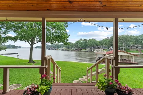 120 Ridgeoak Way, Tool, TX 75143