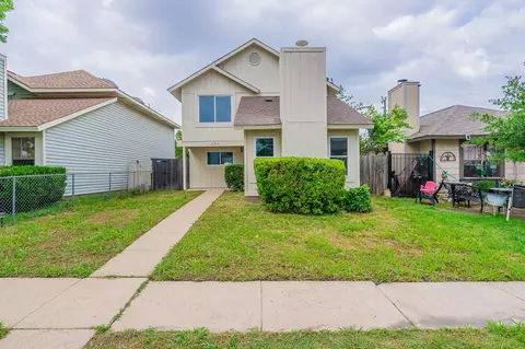 2264 Nantucket Village Dr, Dallas, TX 75227