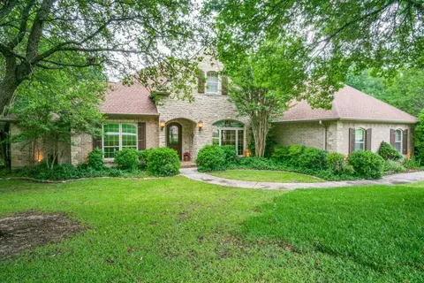 139 Forest Bend Ln, Weatherford, TX 76087