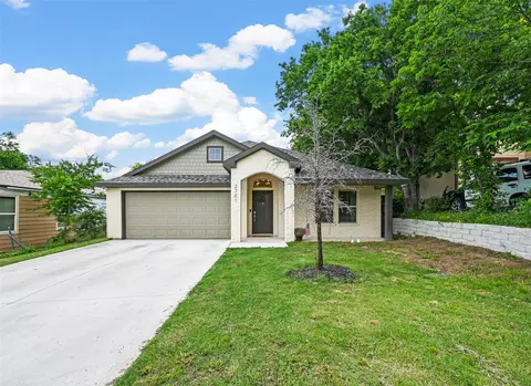 2701 Burton Ave, Fort Worth, TX 76105