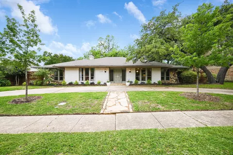 7148 Lakehurst Ave, Dallas, TX 75230