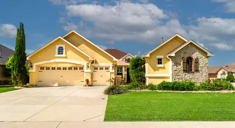 12013 Lockhart Ct, Denton, TX 76207
