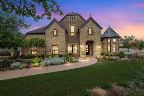 1306 Lakeside Ct, Bartonville, TX 76226