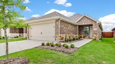 844 Moonwake Dr, Lavon, TX 75166