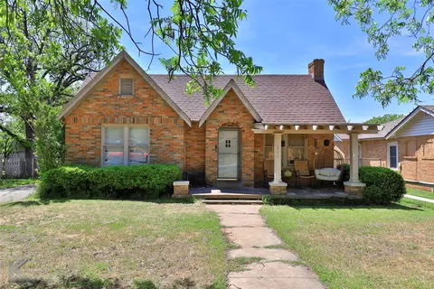 533 E North 16th St, Abilene, TX 79601
