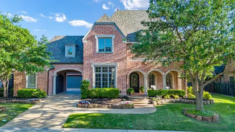 8405 Stone River Dr, Frisco, TX 75034