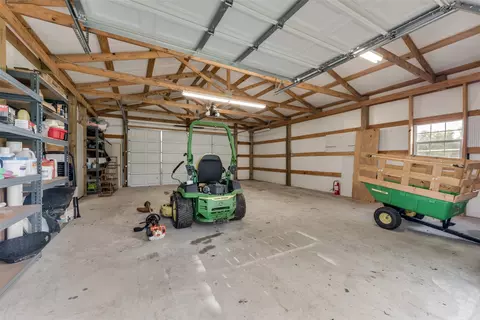 4401 County Road 424, Cleburne, TX 76031 photo 32