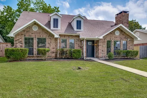 1412 Panola Dr, Mesquite, TX 75150