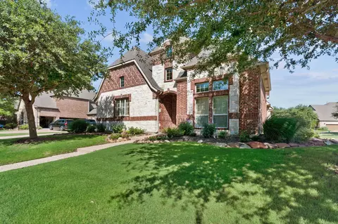 2227 Edinburgh Ave, Trophy Club, TX 76262