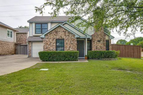 3432 Briaroaks Dr, Garland, TX 75044