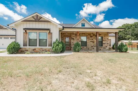 3103 Ranch Rd, Athens, TX 75751