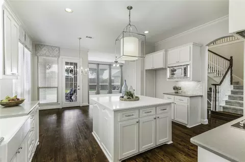 5724 Pepperridge Dr, Richardson, TX 75082
