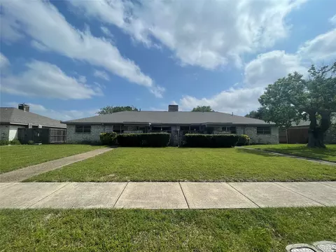 2008 Auburn Dr, Richardson, TX 75081