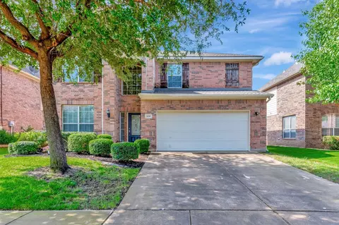 4316 Finch Dr, Fort Worth, TX 76244