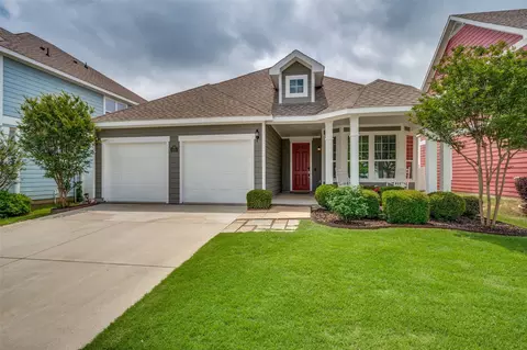 9108 Cranston Ct, Aubrey, TX 76227