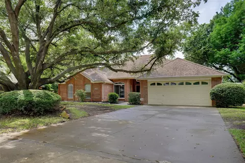 3302 Huntington Dr, Colleyville, TX 76034