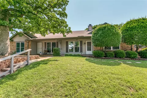 3012 Kathleen Ln, Euless, TX 76039