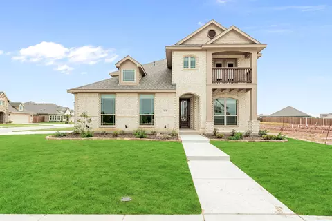 153 Creekside Dr, Sanger, TX 76266