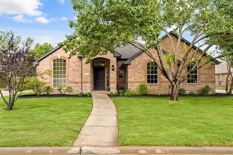 15 Lakeview Dr, Trophy Club, TX 76262