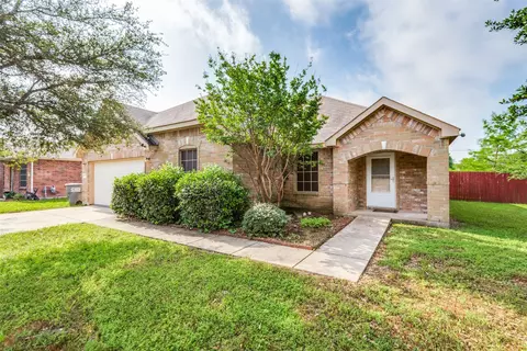 1320 Devine Dr, Lancaster, TX 75146