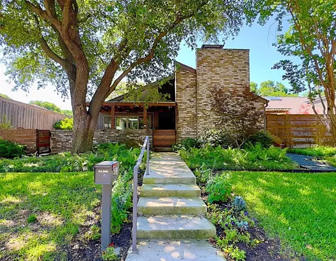 9604 Summerhill Ln, Dallas, TX 75238
