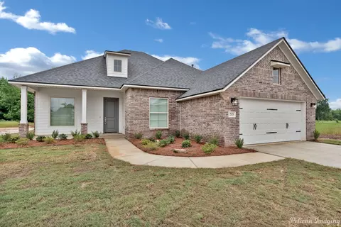 213 Ferry Lake Dr, Bossier City, LA 71111